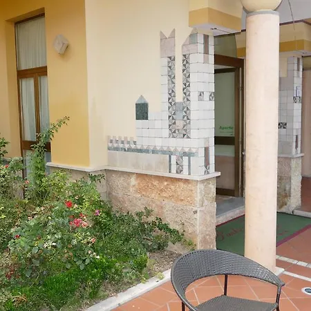 Hotel L'ulivo 3*